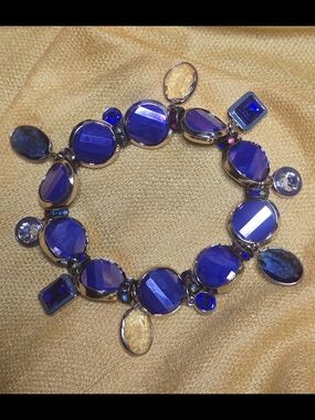 Sapphire AB Faceted Glass W/Gold Metal Edge; Sapphire & Clear Crystal Drops
